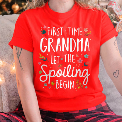 FIRST TIME GRANDMA T-SHIRT – PERFECT GIFT FOR NEW GRANDMAS - NGHL00 (SKU8-GRA00)