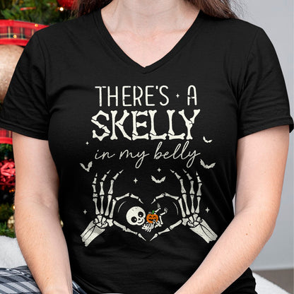 There's A Skelly in My Belly Funny Halloween Pregnancy Women T-Shirt - Halloween Unisex T-Shirt/Hoodie - NGHL00