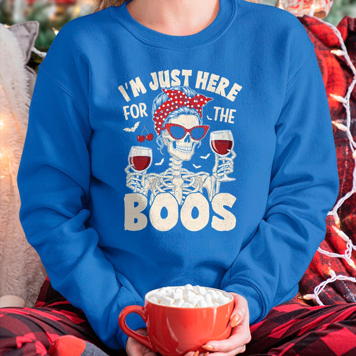 Women Halloween Funny I'm Just Here for The Boos Skeleton T-Shirt - Halloween Unisex T-Shirt/Hoodie - NGHL00