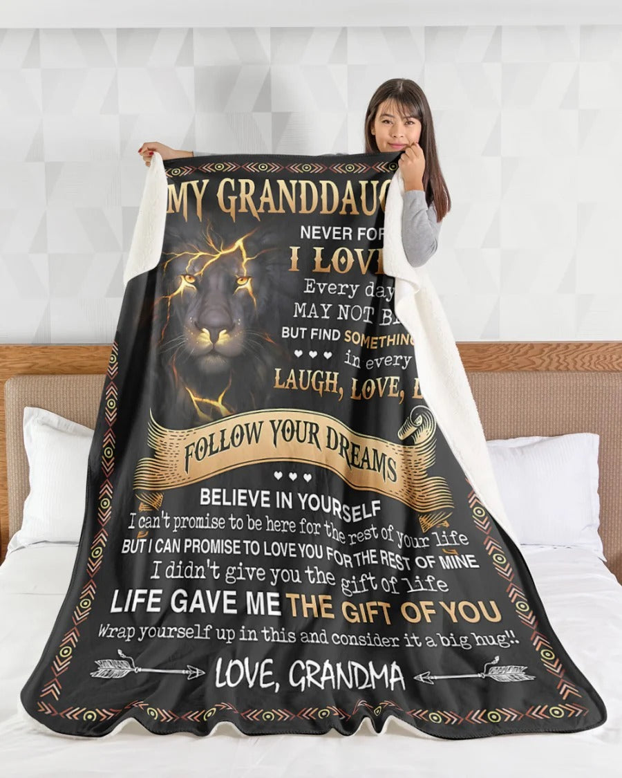 BLANKET FOR GRANDDAUGHTER – COMFORT & WARMTH GIFT FROM GRANDMA  Sherpa Fleece Quilt Blanket NGHL00 (SKUB09-41)