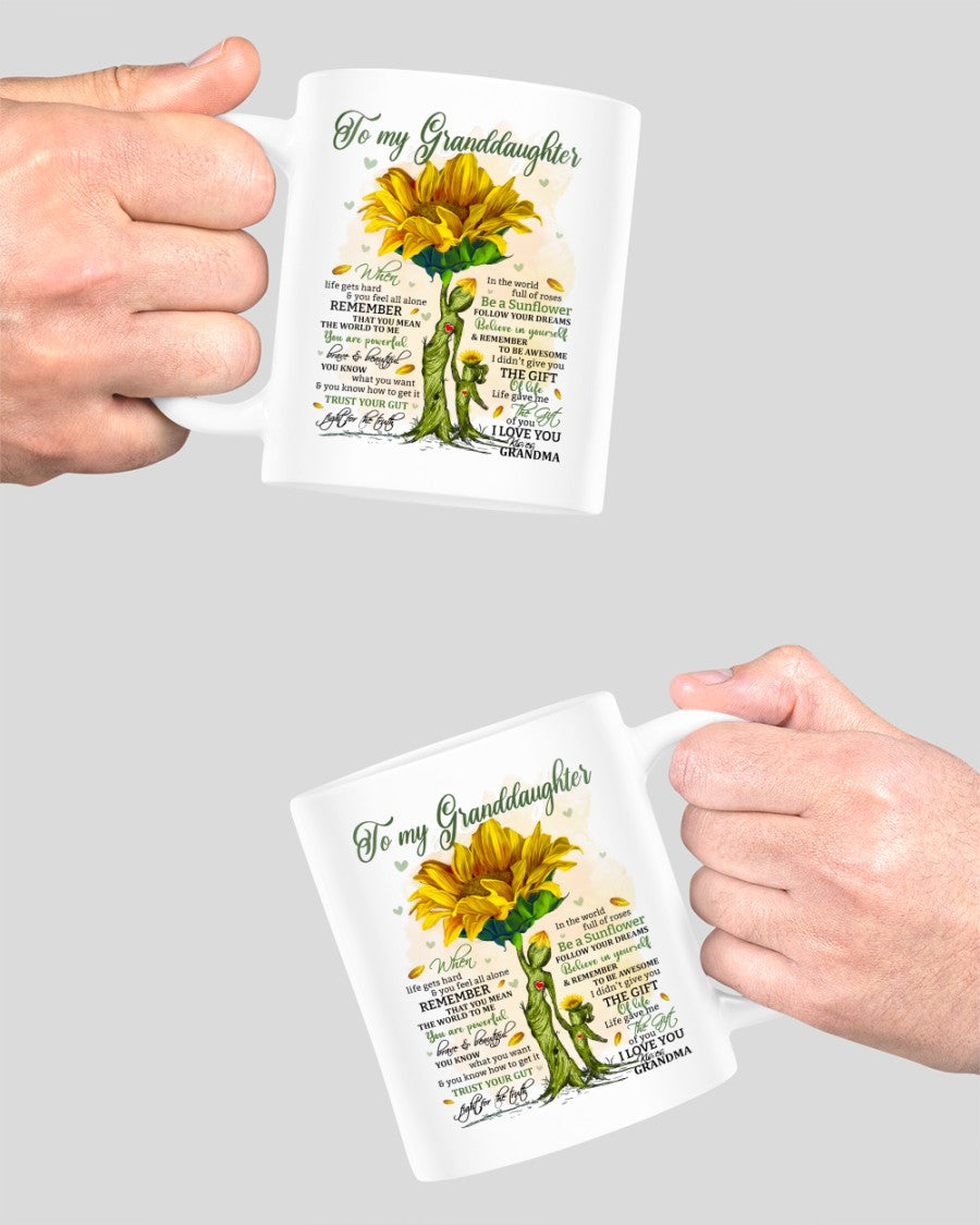 TO GRANDDAUGHTER MUG 02 - GIFT FROM GRANDMA - NGHL00