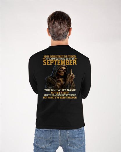 SEPTEMBER - NEVER UNDERESTIMATE - BIRTHDAY T-SHIRT FOR MEN - NGHL09 (SKU26T-01-06-09)