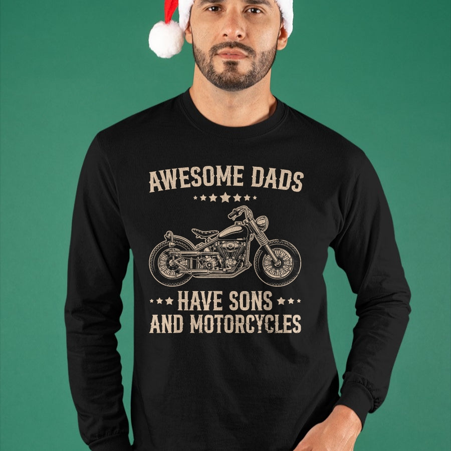Vintage Biker Awesome Dads Have Sons And Motorcycles T-Shirt - Gift From Dad Unisex T-Shirt/Hoodie - NGHL00 (SKUT-2310EMAILDS-46)