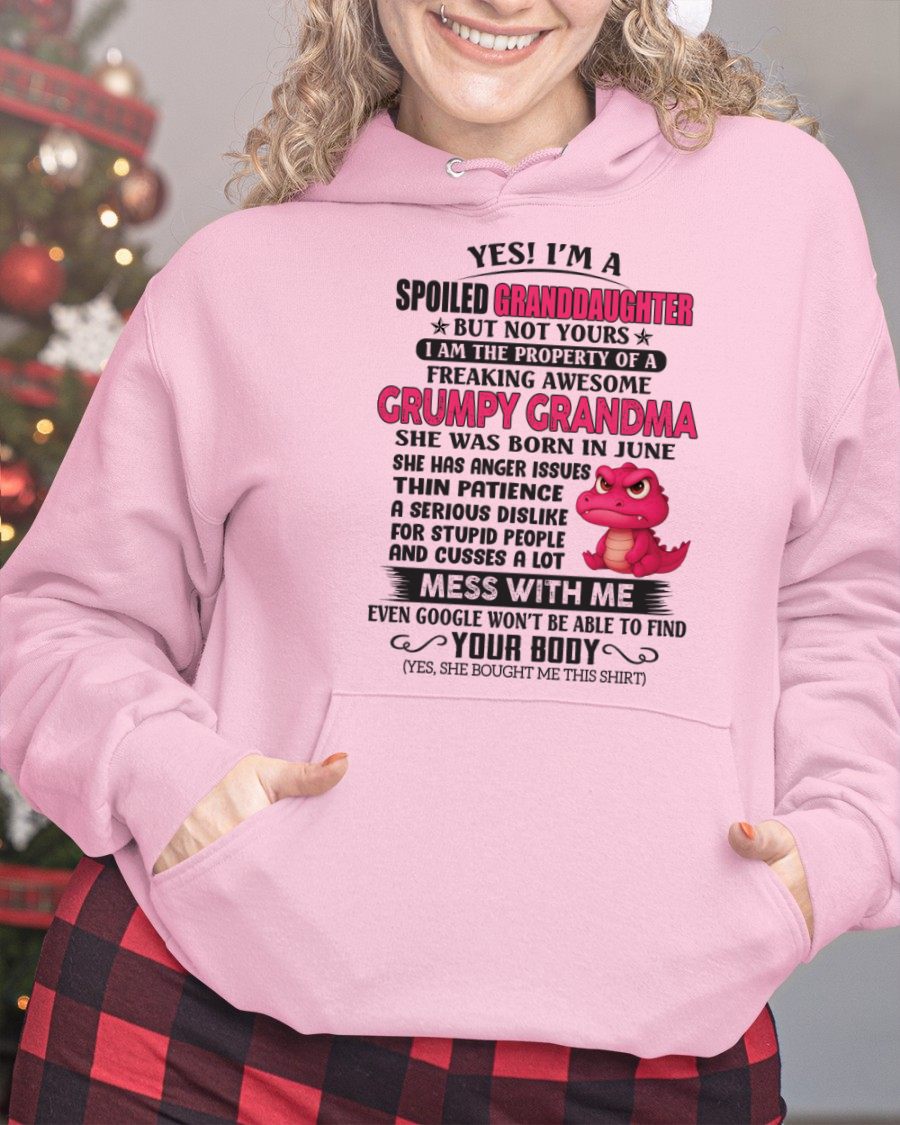 JUNE - YES, I'M A SPOILED GRANDDAUGHTER - GIFT FROM GRANDMA - NGHL06 (SKU09-96-06)